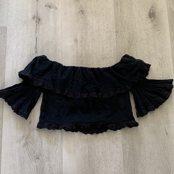 KanCan off the shoulders‎ cropped eyelet black top size S ruffles bohemian - Picture 1 of 9